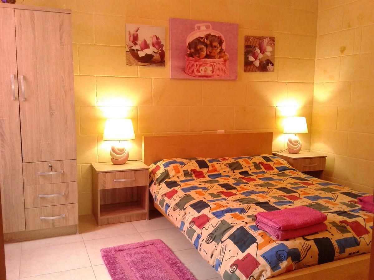 Apartment With Pool Gozo Ghajnsielem Екстер'єр фото